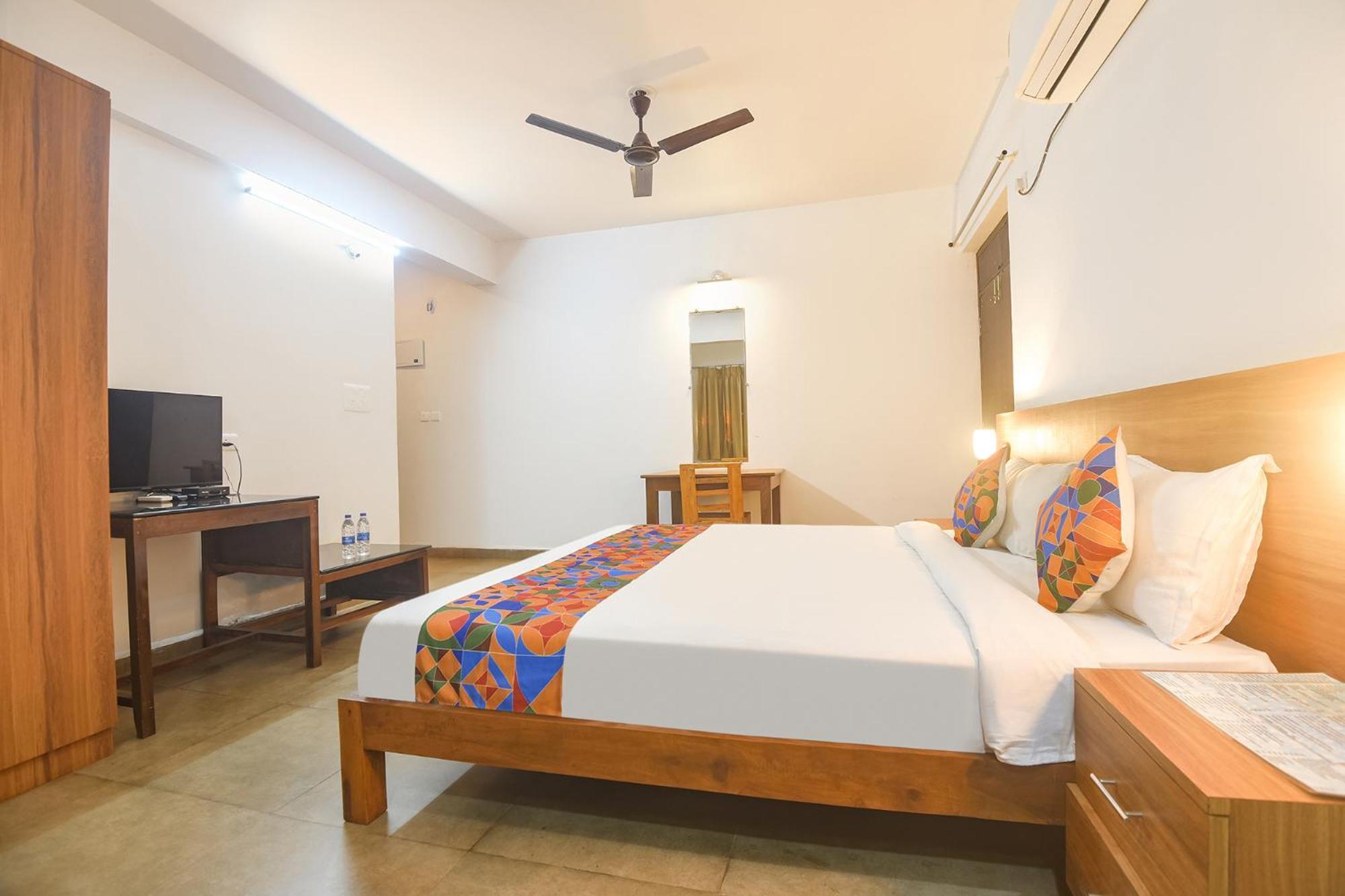 Fabexpress Holiday Suites - Nr Benaulim Beach Ngoại thất bức ảnh
