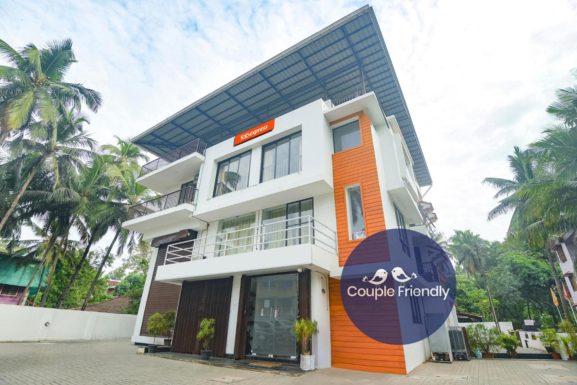Fabexpress Holiday Suites - Nr Benaulim Beach Ngoại thất bức ảnh